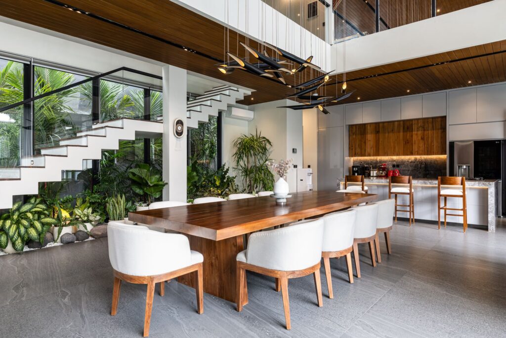 HP House - 15