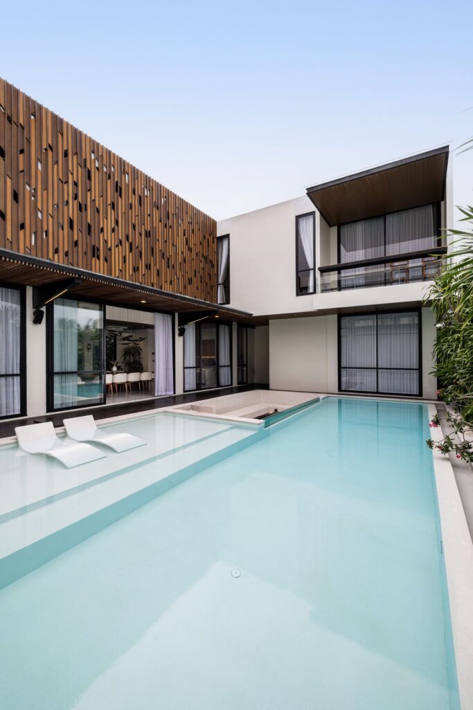 HP House - 17