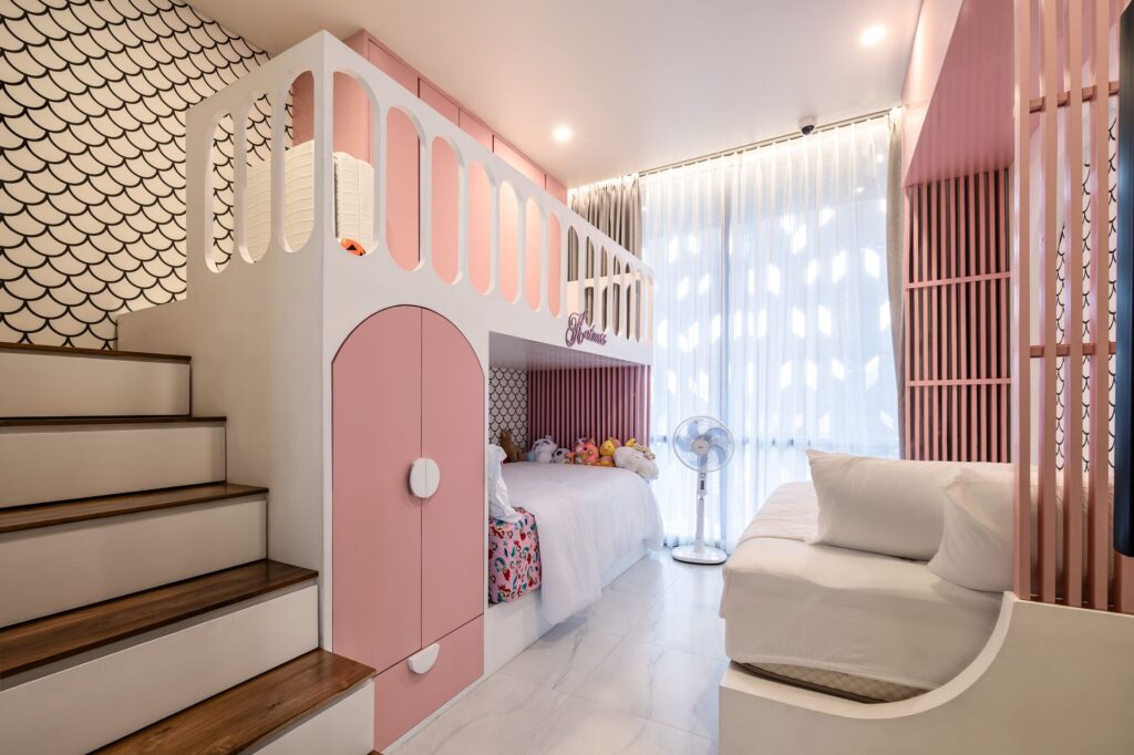 HP House - 11