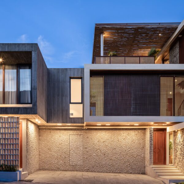 AMR Echo Beach Villa