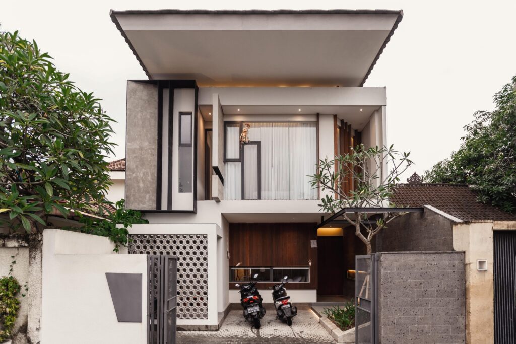 Ideas to Try on Modern Tropical Bali Buildings
